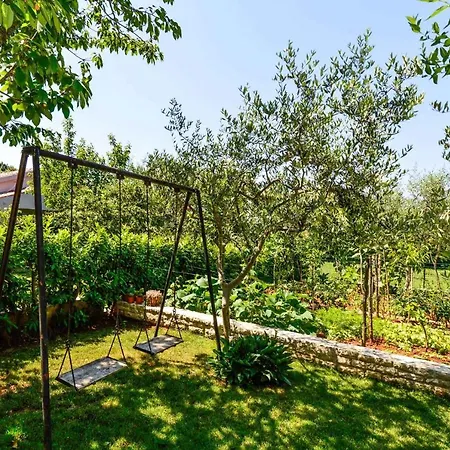 - Istrien 11401 Pješčana Uvala