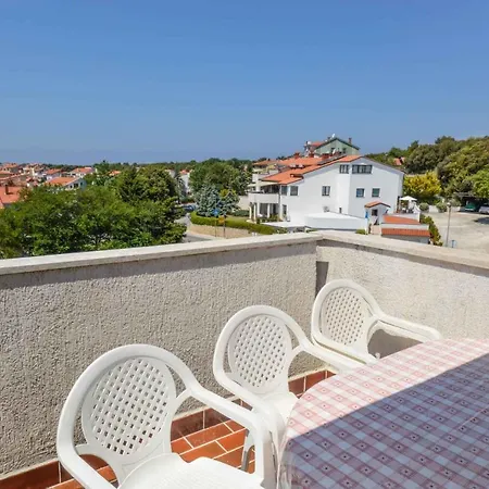 - Istrien 11401 Apartman *